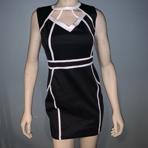 *MAKE OFFER* black and white dress Size:S/M